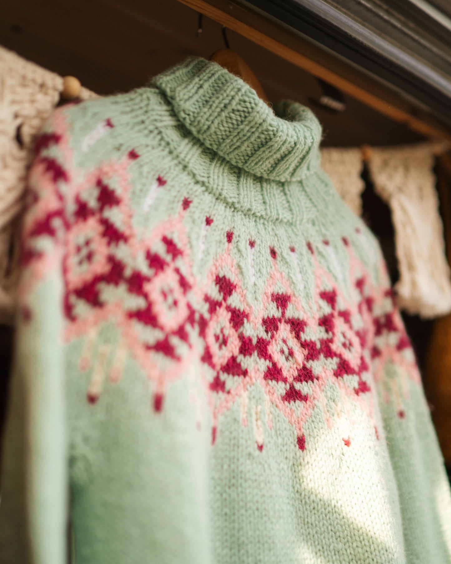 LEIF JUMPER MINT MEDIUM