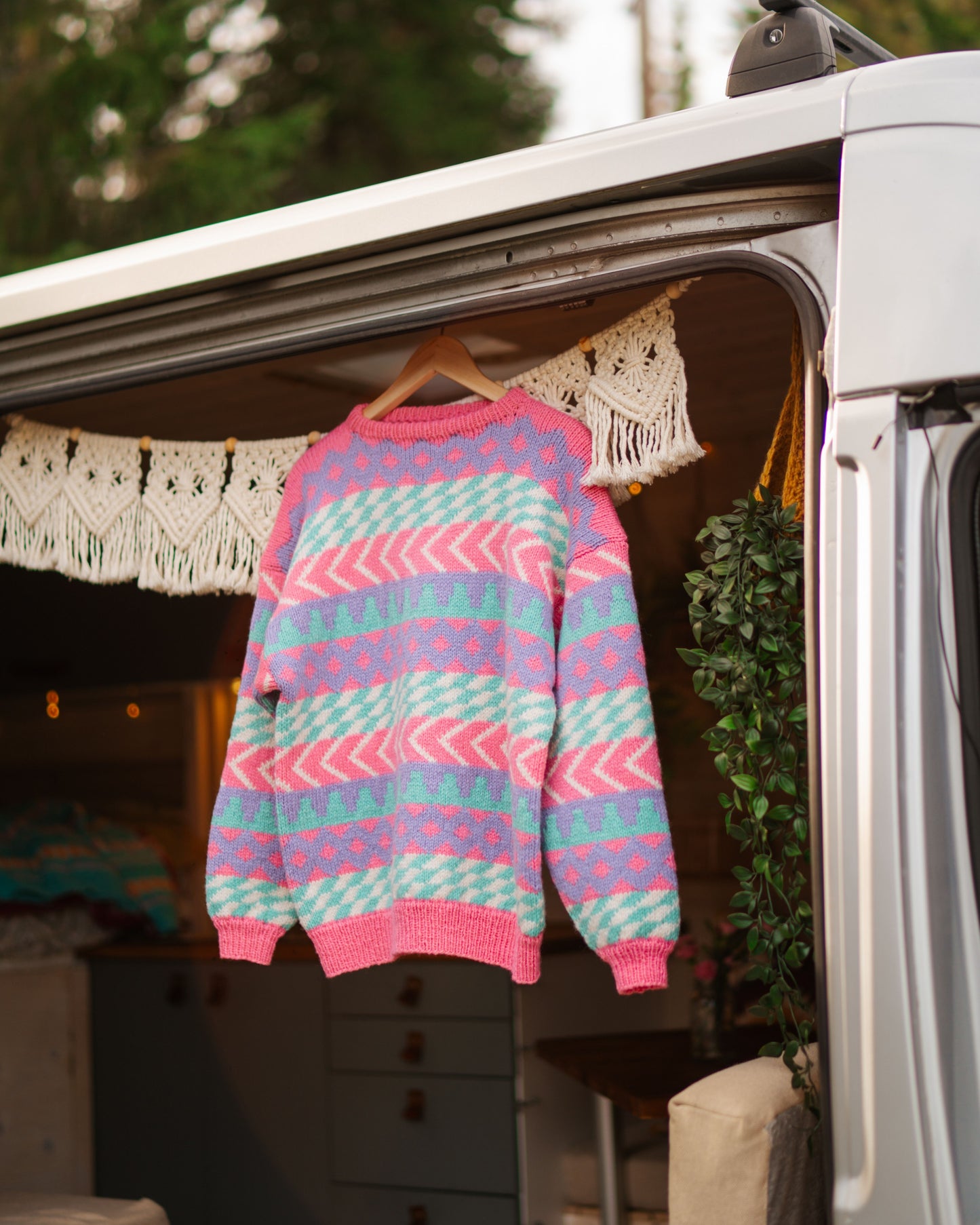 MADDIS PASTEL SMALL-MEDIUM